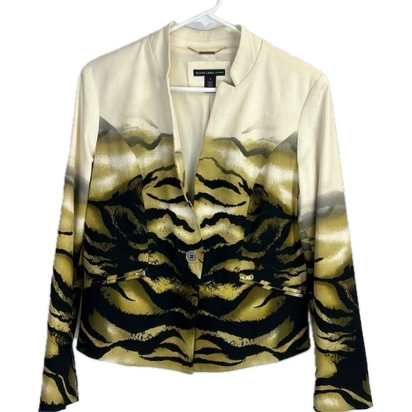 Black Label by Chico’s Designer Collection Tiger Print Fully Lined Blazer NWOT - Picture 1 of 11
